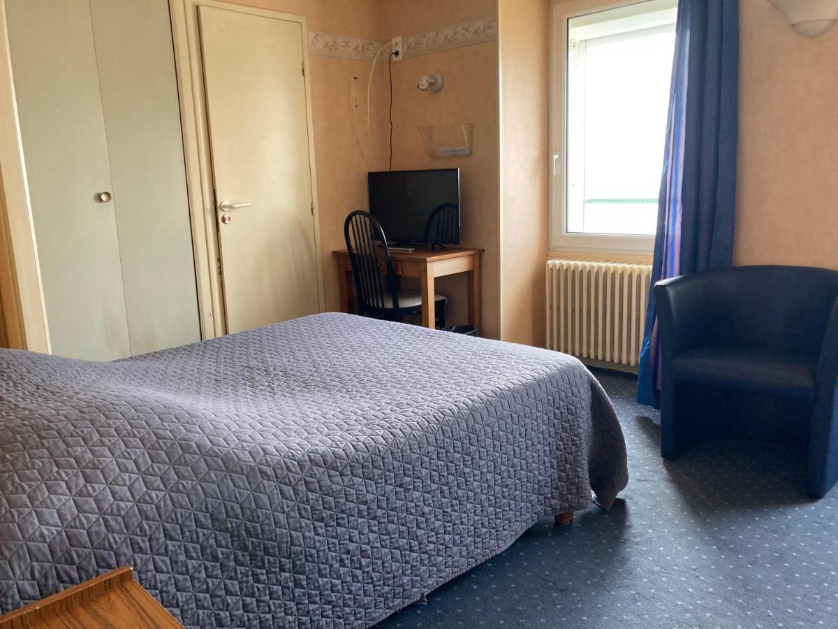 Relais Du Val Vert Le Puy-en-Velay Bagian luar foto