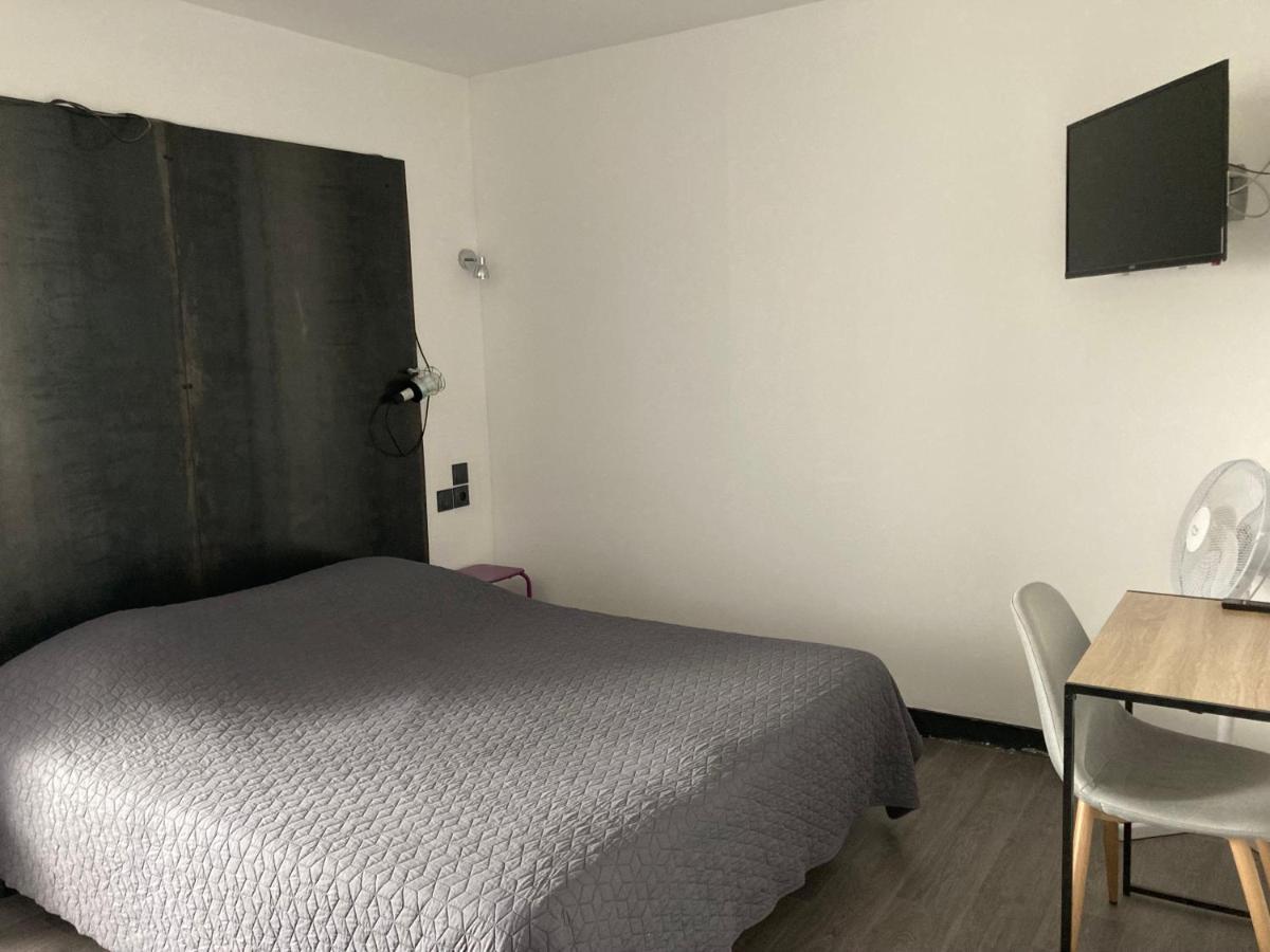 Relais Du Val Vert Le Puy-en-Velay Bagian luar foto